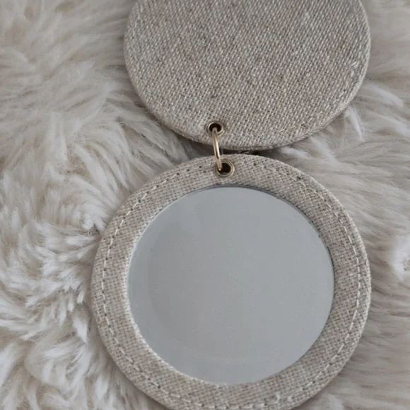 Dior Women's Mini Round Beige Double Mirror Keychain or Bag Charm Luxury NEW - Picture 8 of 8